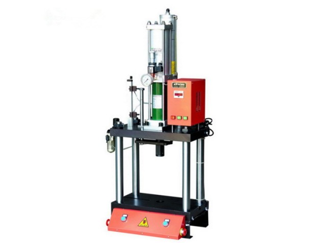 壓機|華楠駿業(yè)