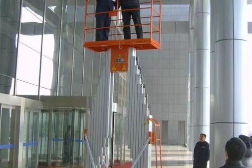 淺析雙柱鋁合金式升降機(jī)性能優(yōu)勢(shì)