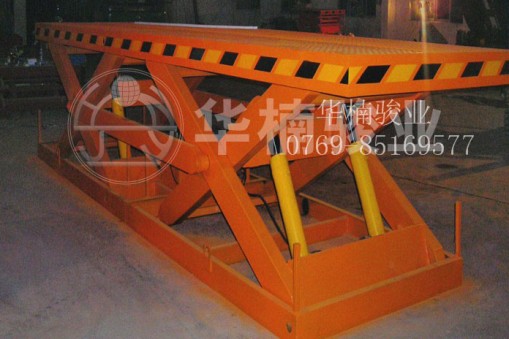 廣州 液壓升降平臺(tái)