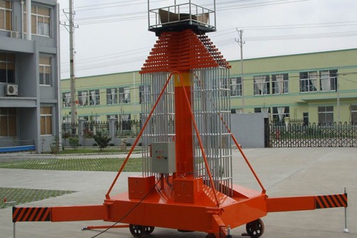 華楠駿業(yè)告訴你國內(nèi)鋁合金升降機(jī)生產(chǎn)商怎么選？