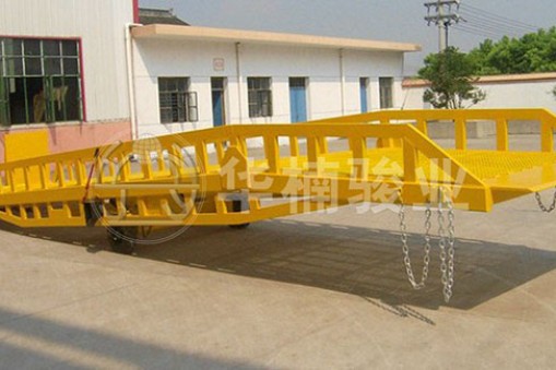 液壓式移動登車橋哪個品牌好，價格怎樣？