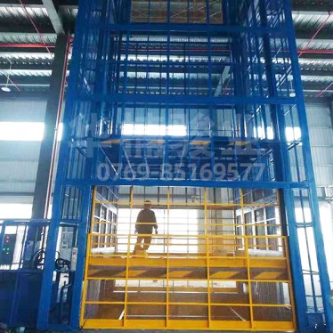 機械公司室內(nèi)升降機