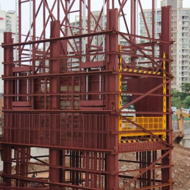 深坑提土升降機案例