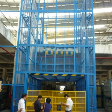 防爆直頂式升降機(jī)案例-華楠駿業(yè)