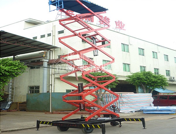 在酷暑中使用升降平臺要如何預(yù)防“中暑” 在酷暑中使用升降平臺要如何預(yù)防“中暑”