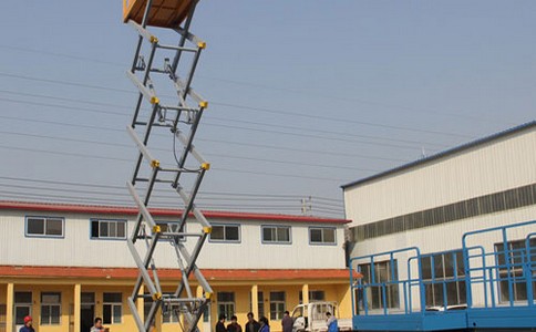 移動(dòng)式升降機(jī)常見(jiàn)的5種分類及特點(diǎn) 移動(dòng)式升降機(jī)常見(jiàn)的5種分類及特點(diǎn)