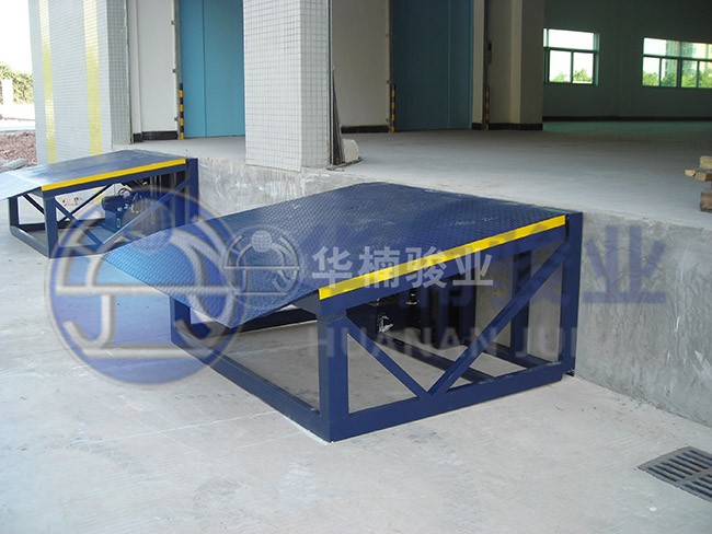 升降機(jī)|升降平臺(tái)|液壓升降平臺(tái)|升降貨梯