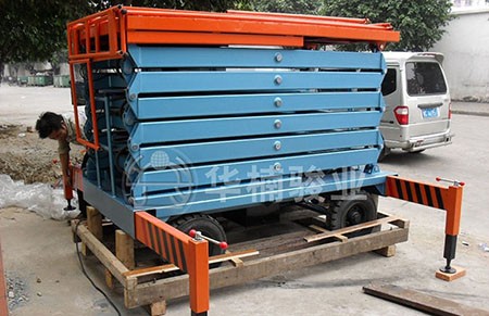 購(gòu)買(mǎi)剪叉式升降機(jī)要注意什么